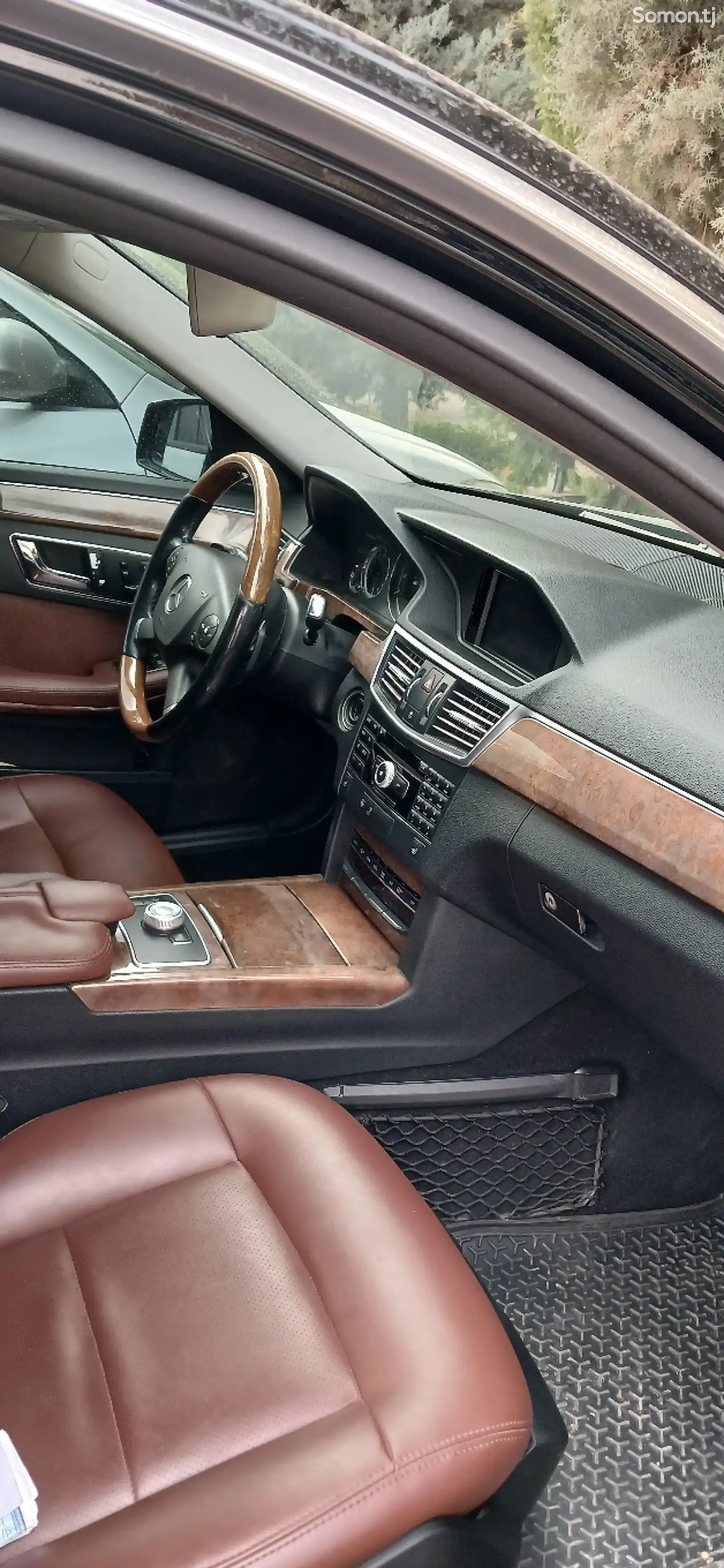 Mercedes-Benz E class, 2010-5