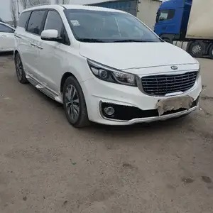 Kia Carnival, 2015