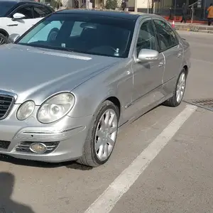 Mercedes-Benz E class, 2002