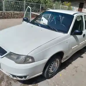 Daewoo Nexia, 1996