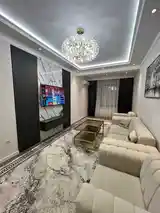 2-комн. квартира, 10 этаж, 80м², ул. Шохтемур. Дом. 73, подъезд 1-2