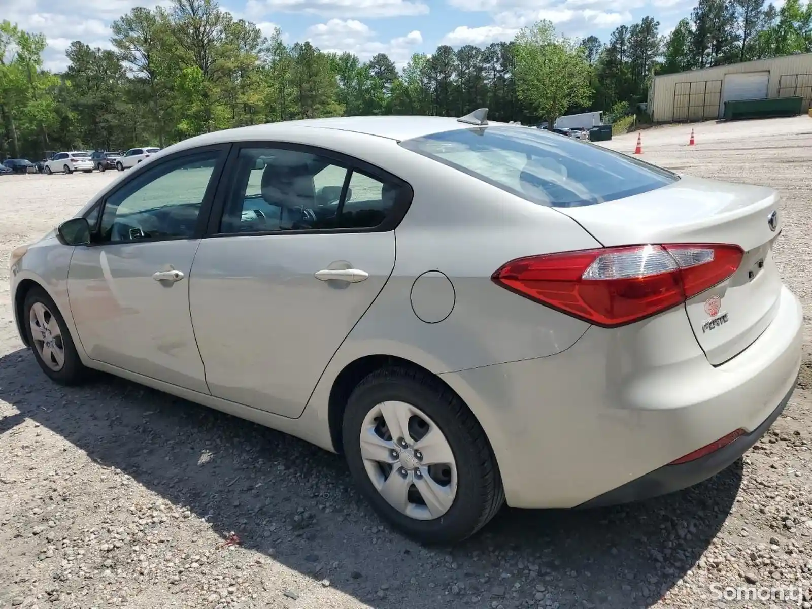 Kia Forte, 2015-8