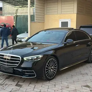 Mercedes-Benz S class, 2023