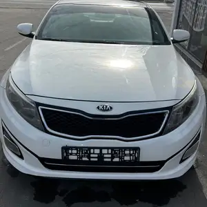 Kia K5, 2011