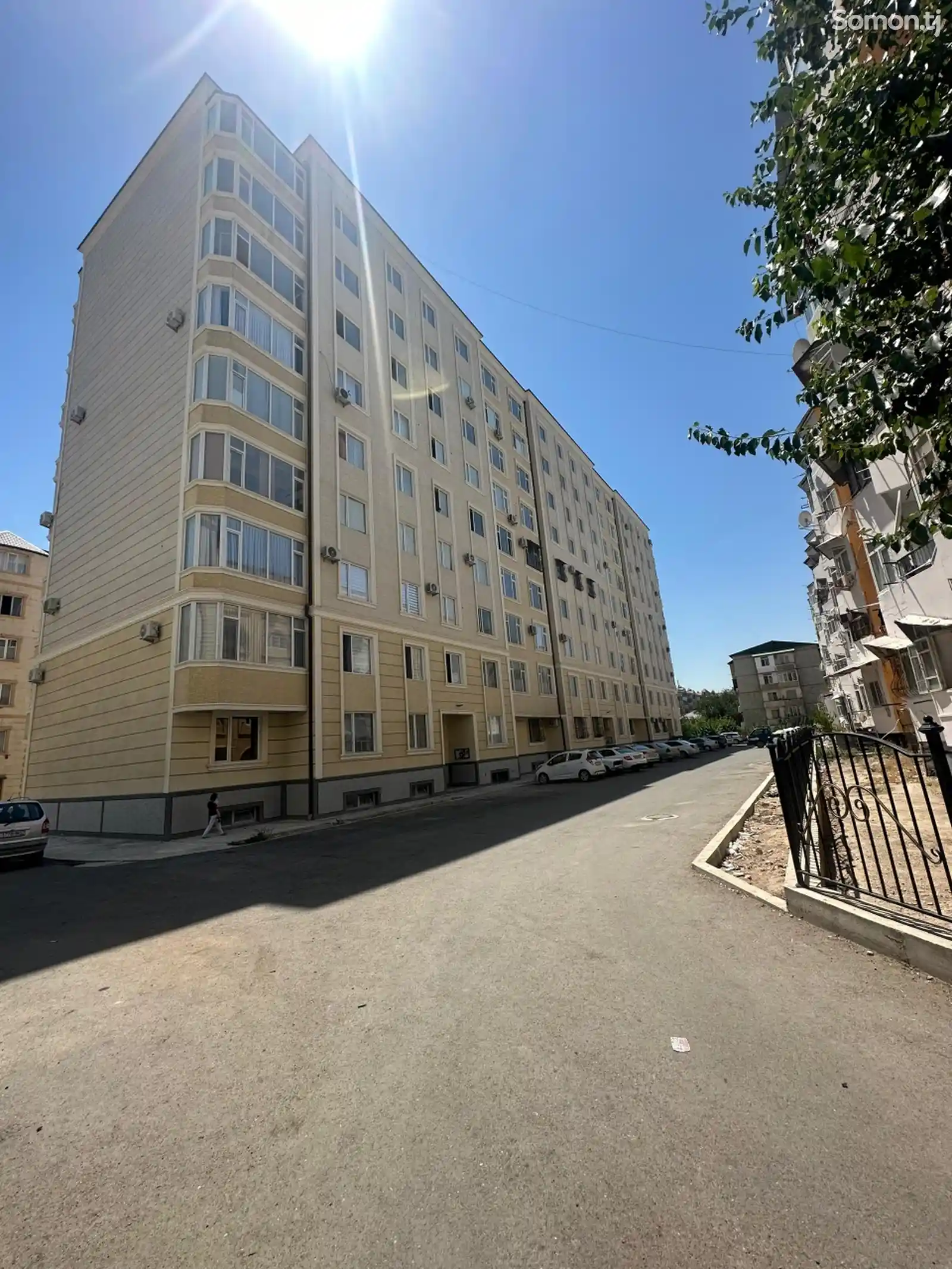 1-комн. квартира, Цокольный этаж, 52 м², 19 мкр-15