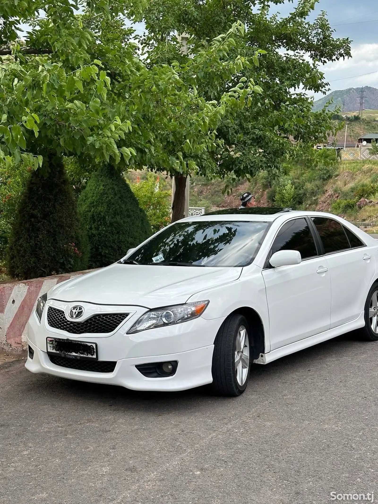 Toyota Camry, 2010-1