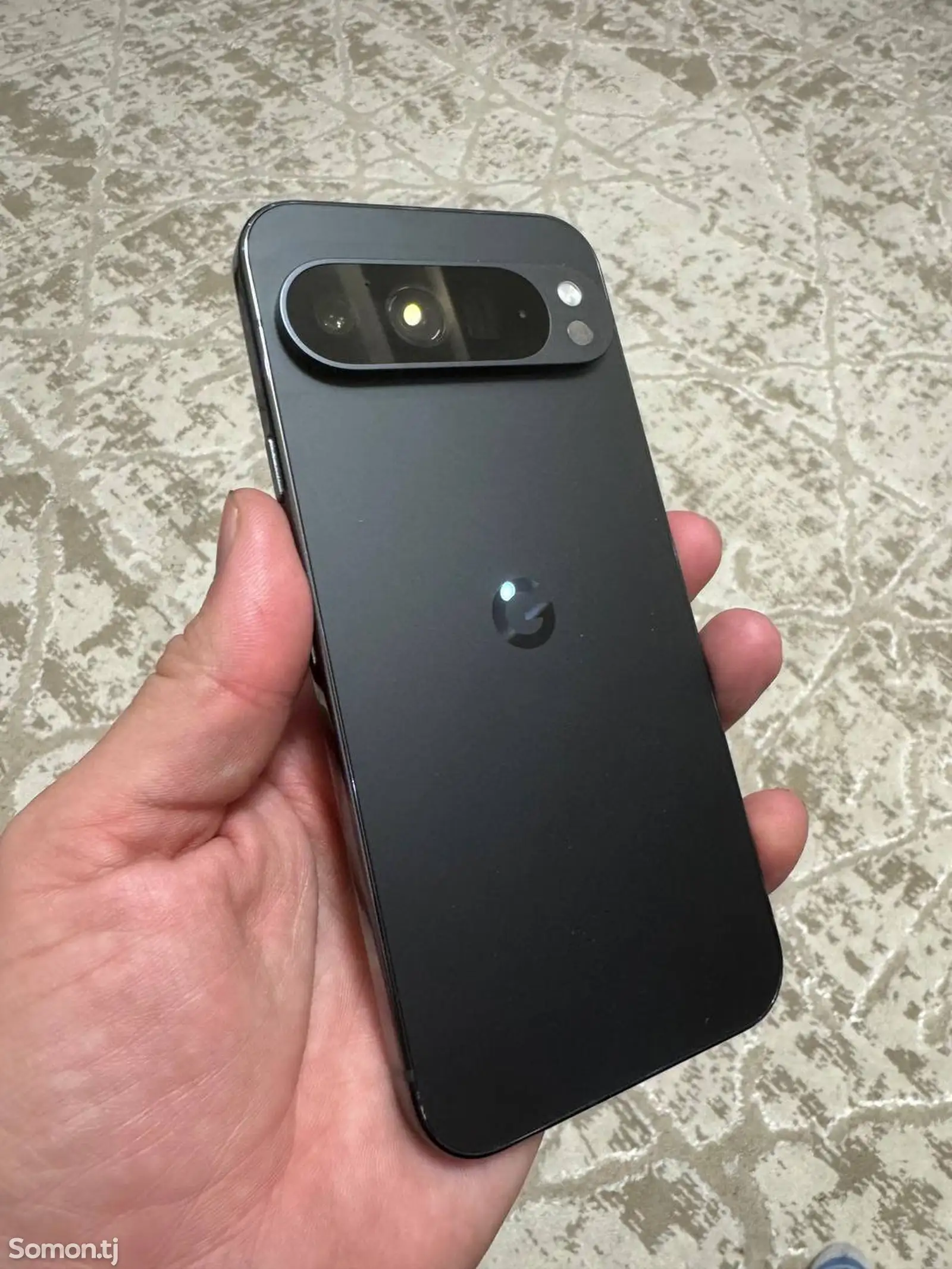 Google pixel 9pro xl-1