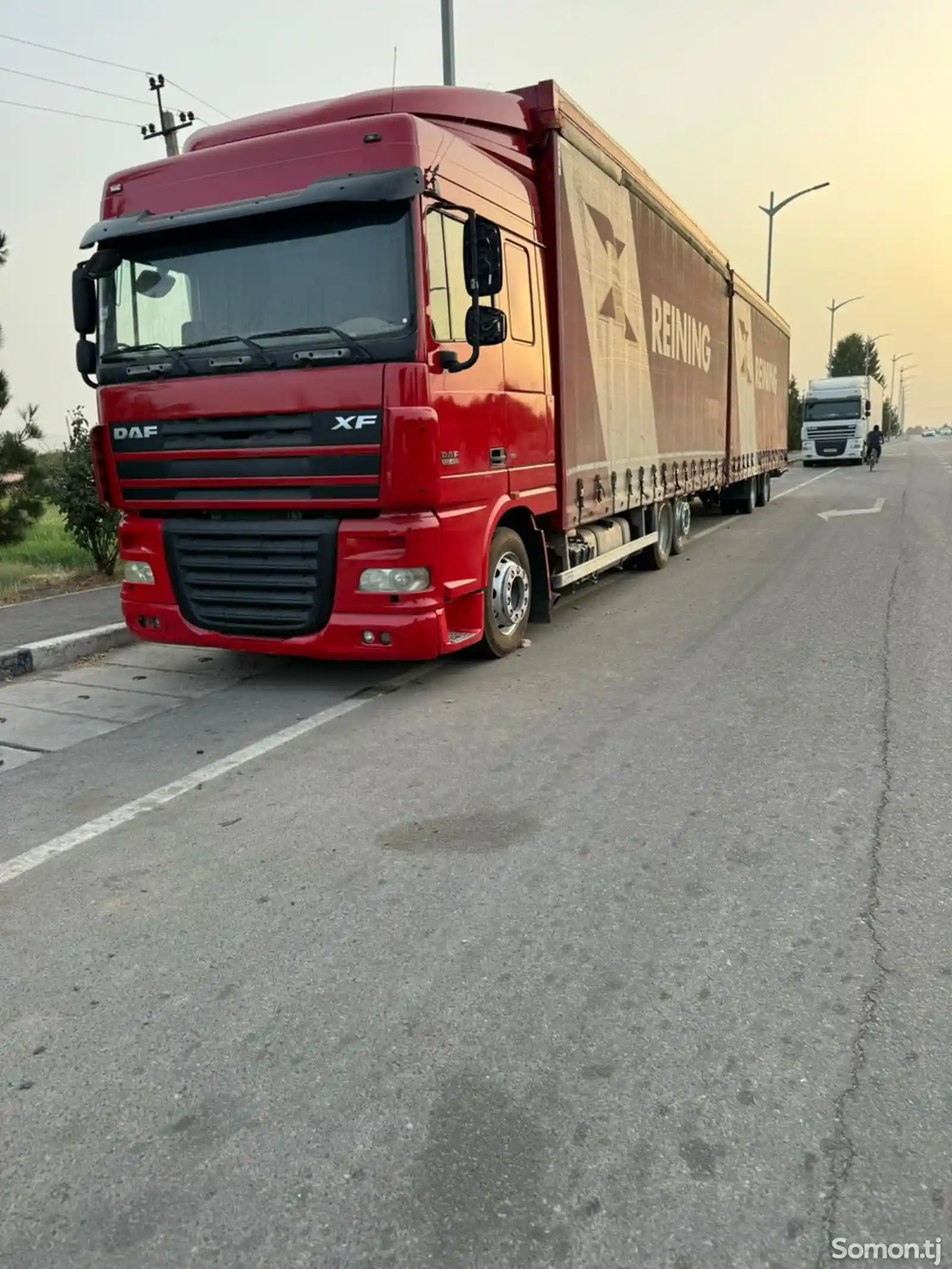 Бортовой грузовик Daf xf 105.460 автомат, 2007-6