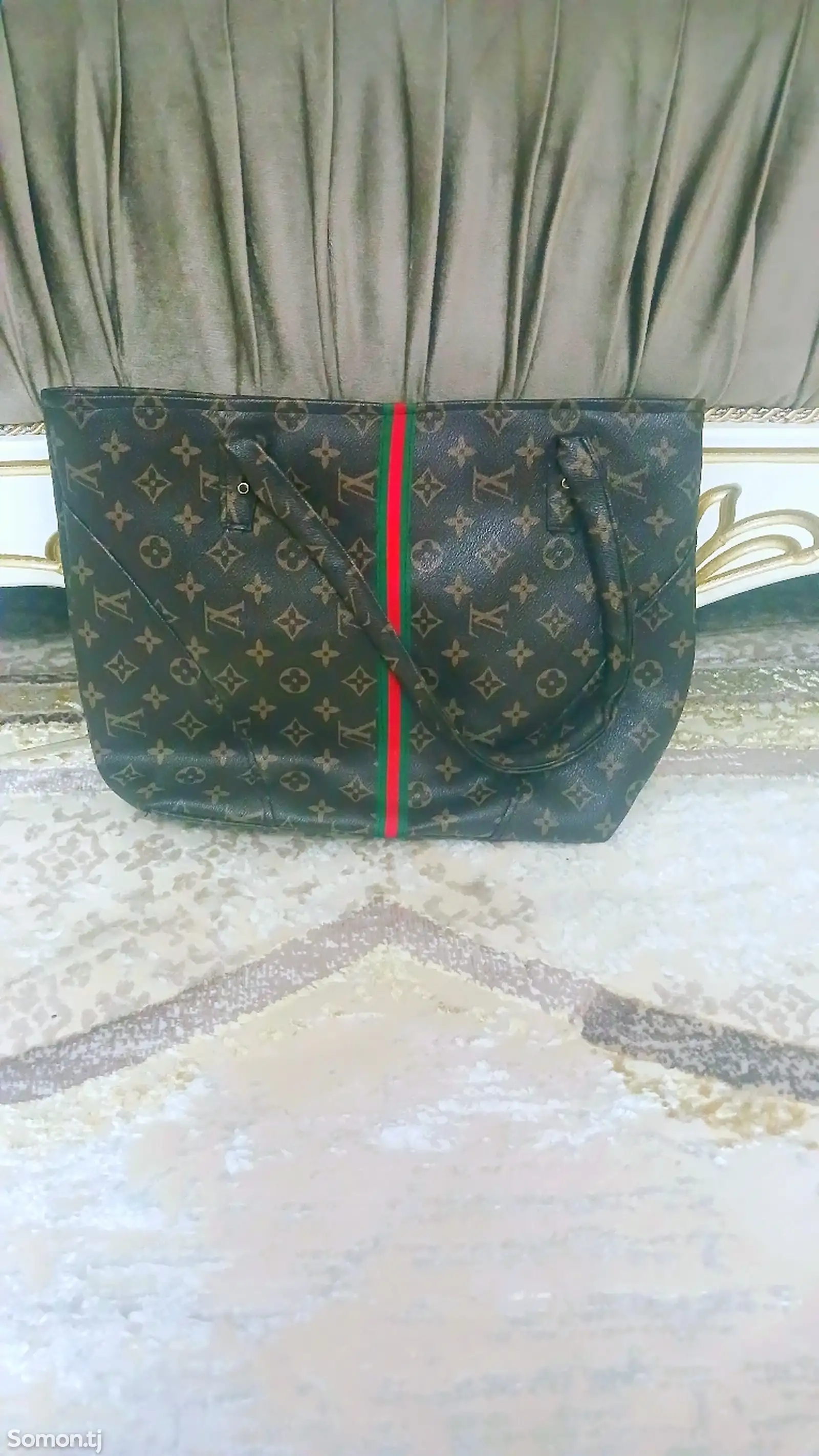 Сумка Louis Vuitton-1