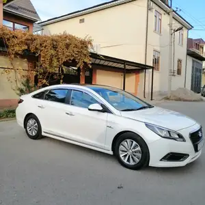 Hyundai Sonata, 2015