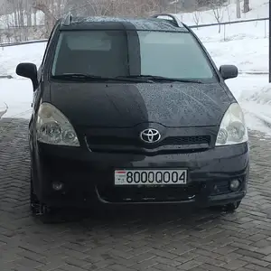 Toyota Verso, 2006