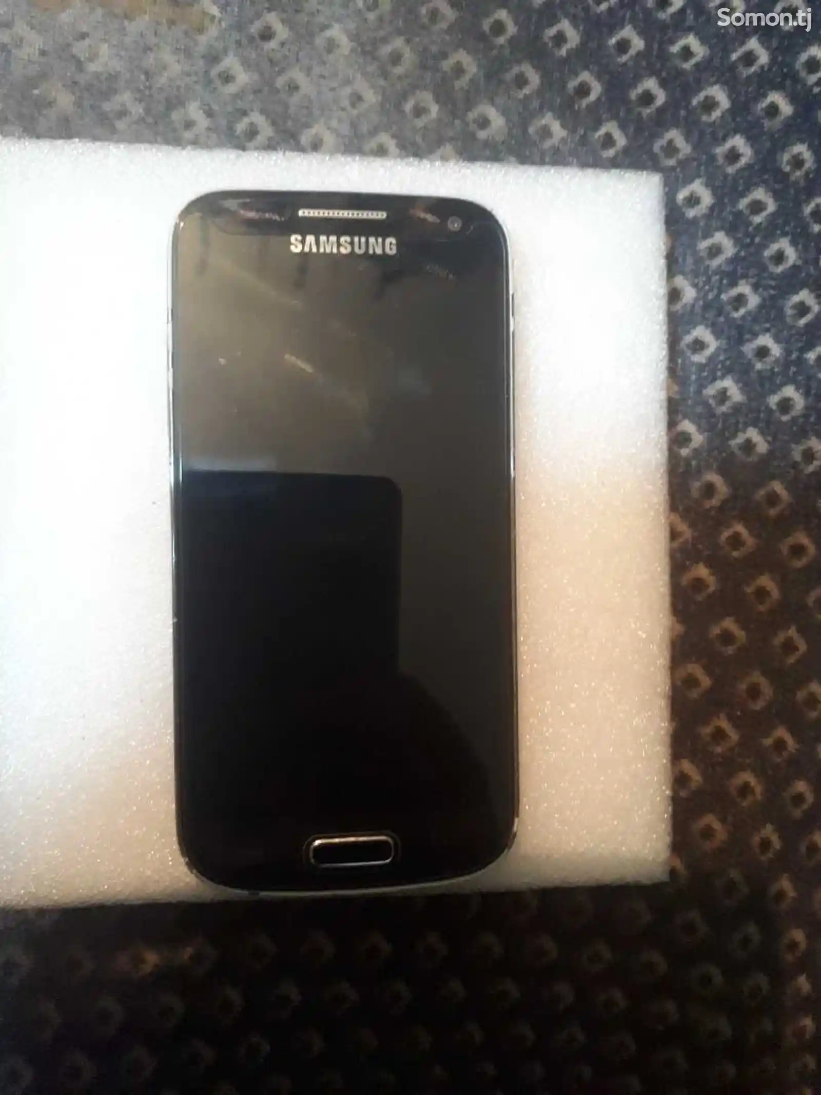 Samsung Galaxy S4 mini Duos-3