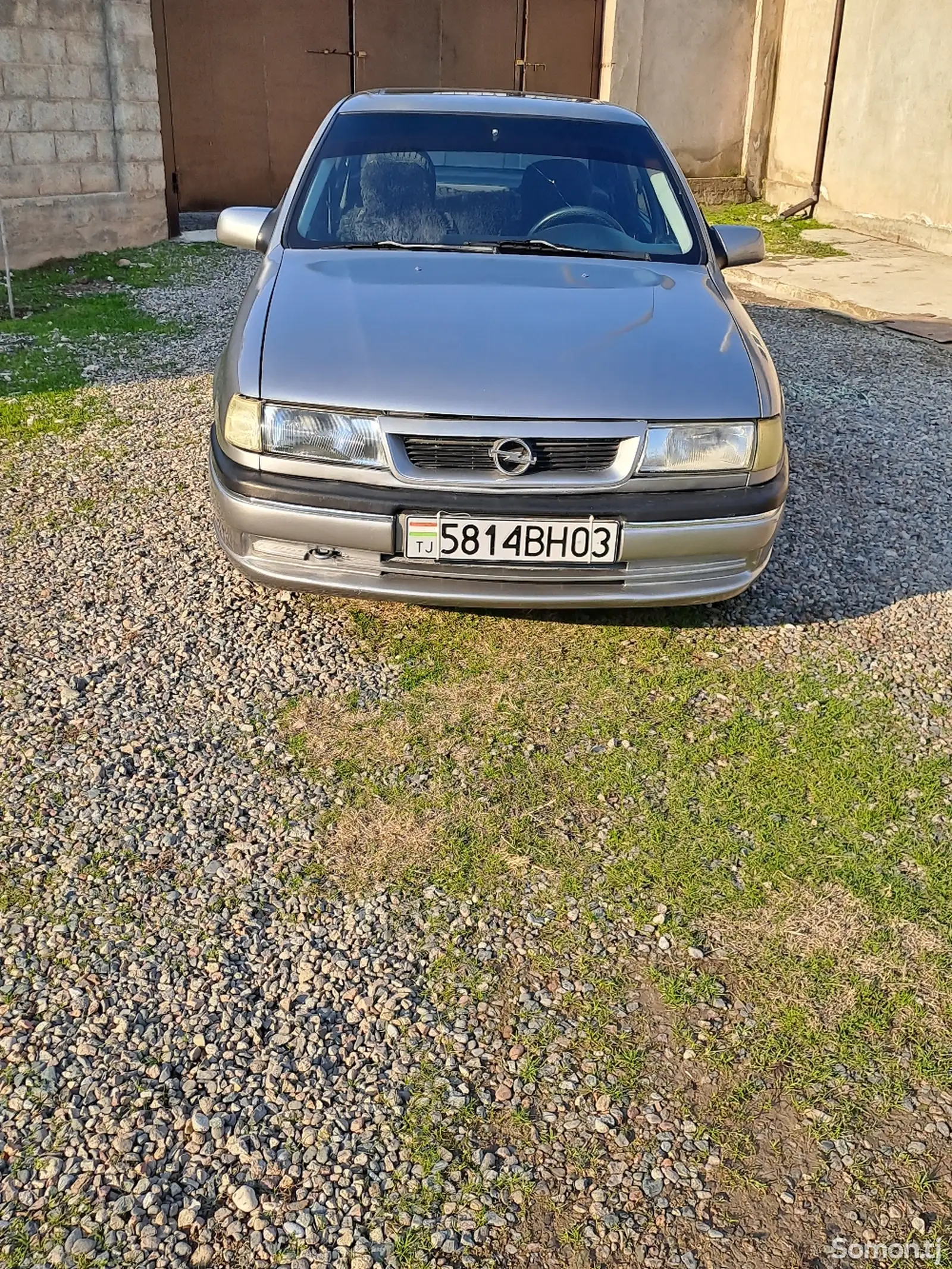 Opel Vectra A, 1995-1