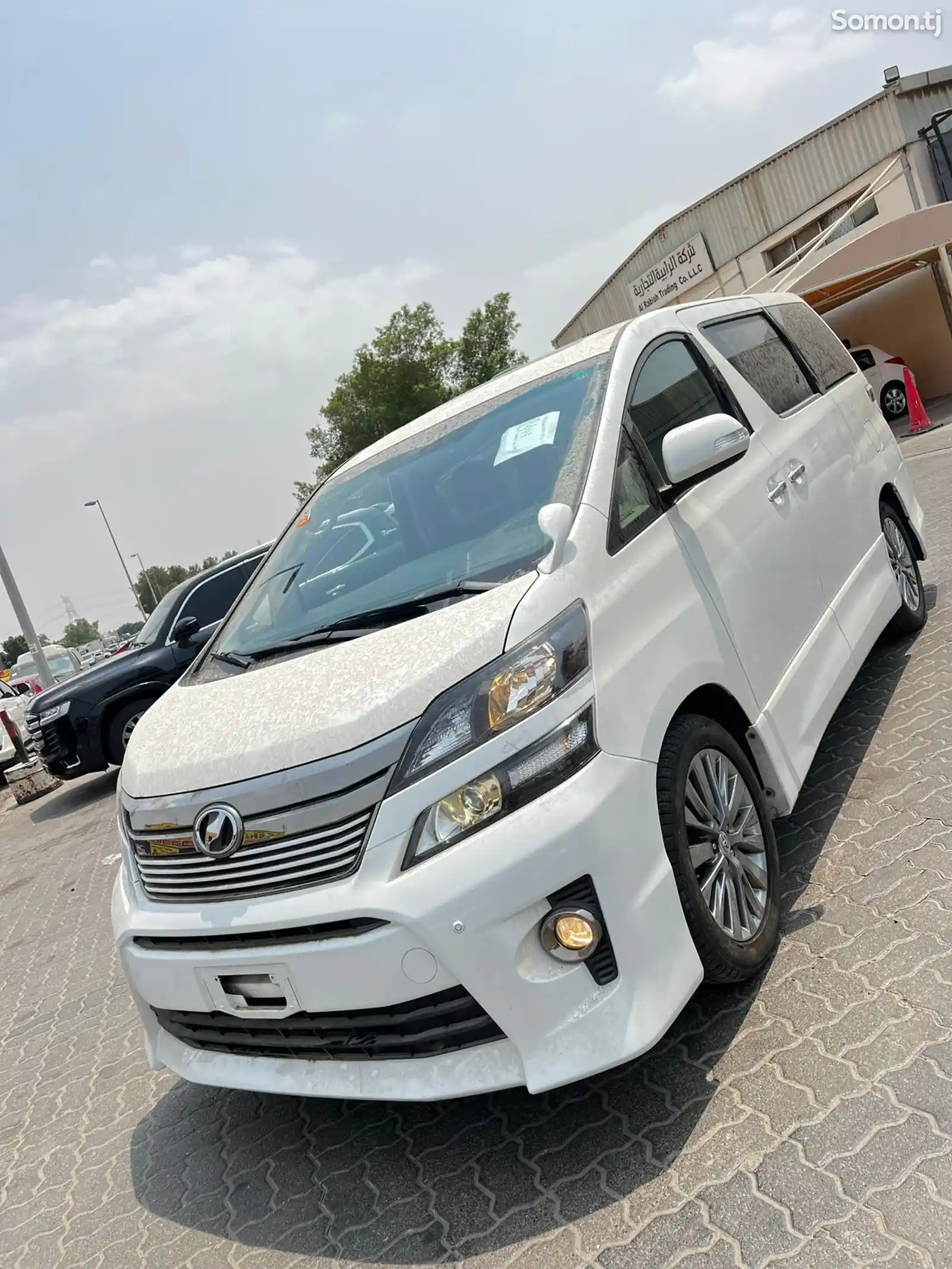 Toyota Vellfire, 2014-1