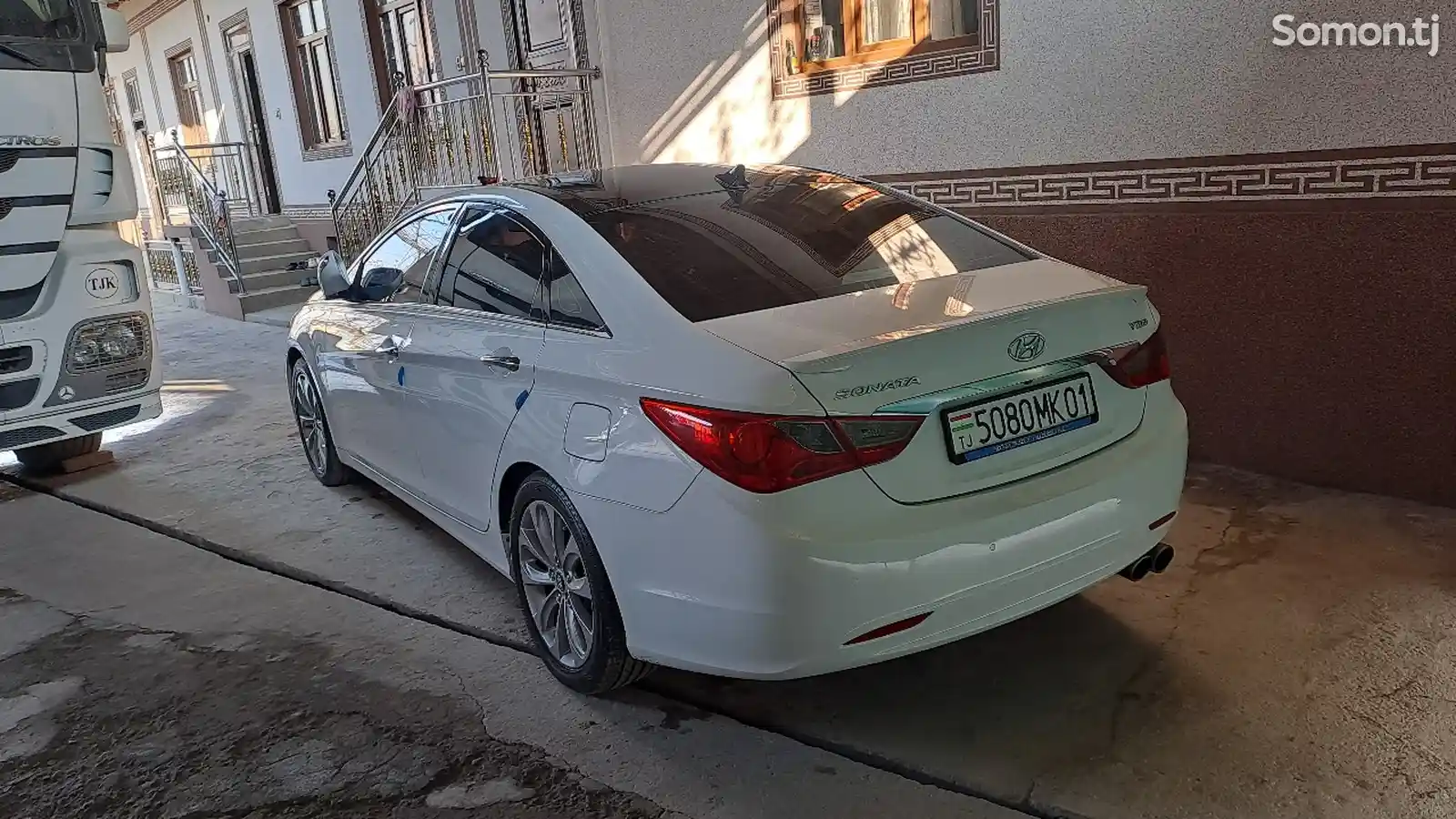 Hyundai Sonata, 2010-2