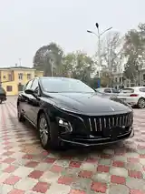 Hongqi E-QM5, 2024-2