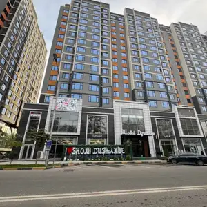 2-комн. квартира, 13 этаж, 90м², И.Сомони