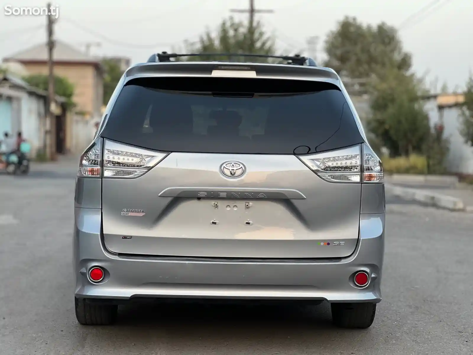 Toyota Sienna, 2016-4