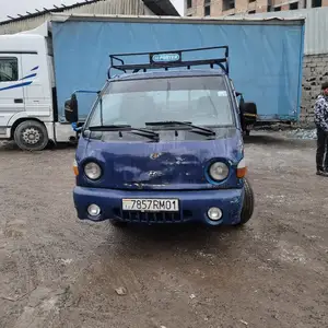 Бортовой автомобиль Hyundai Porter , 2000