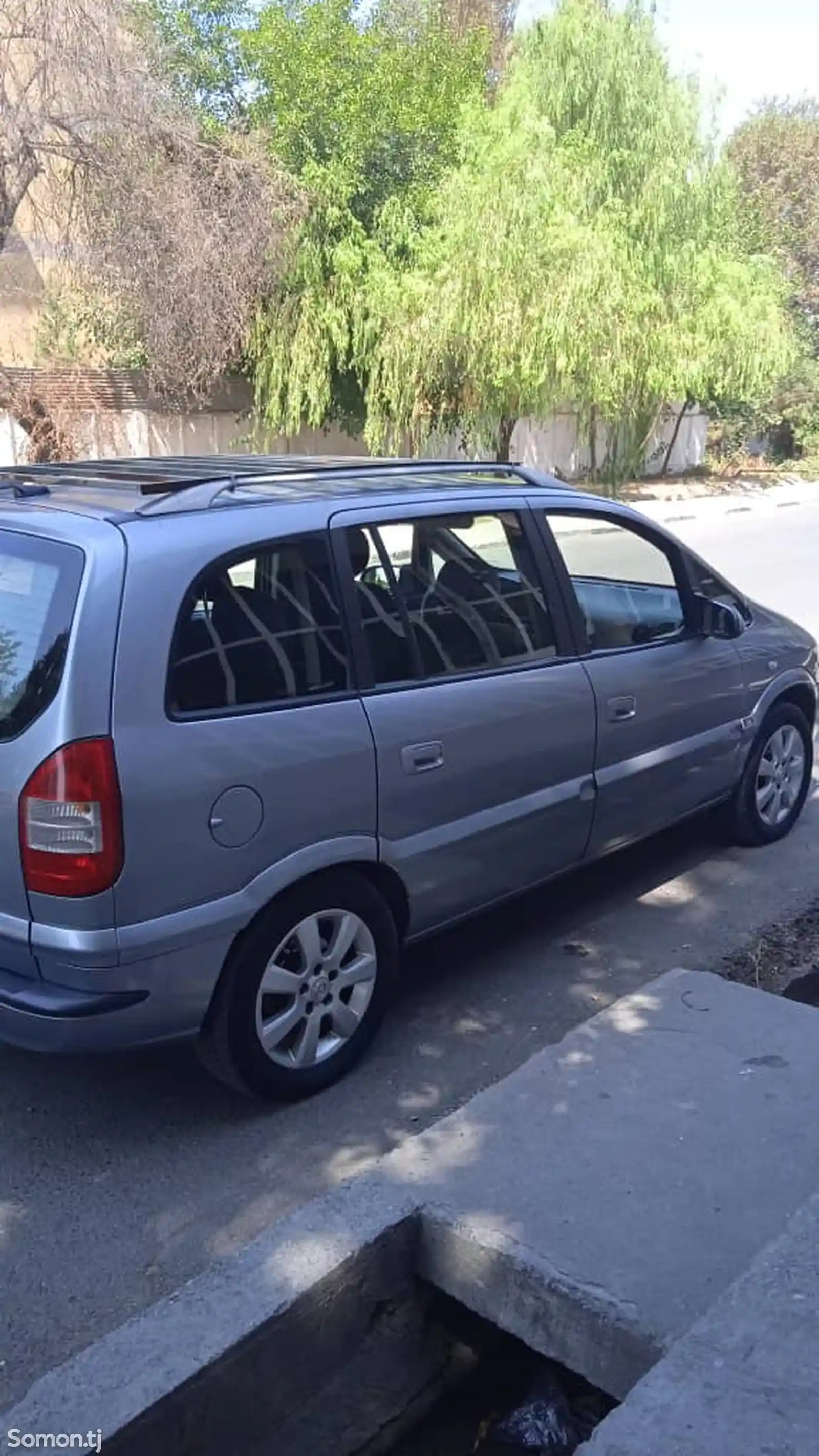 Opel Zafira, 2004-2