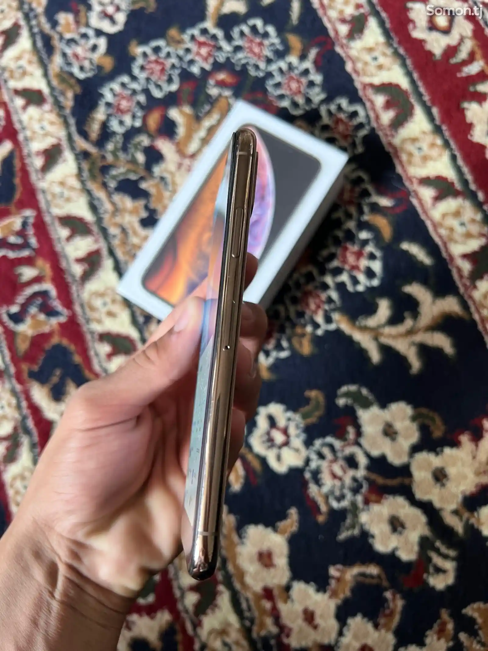 Apple iPhone Xs, 64 gb, Gold-3