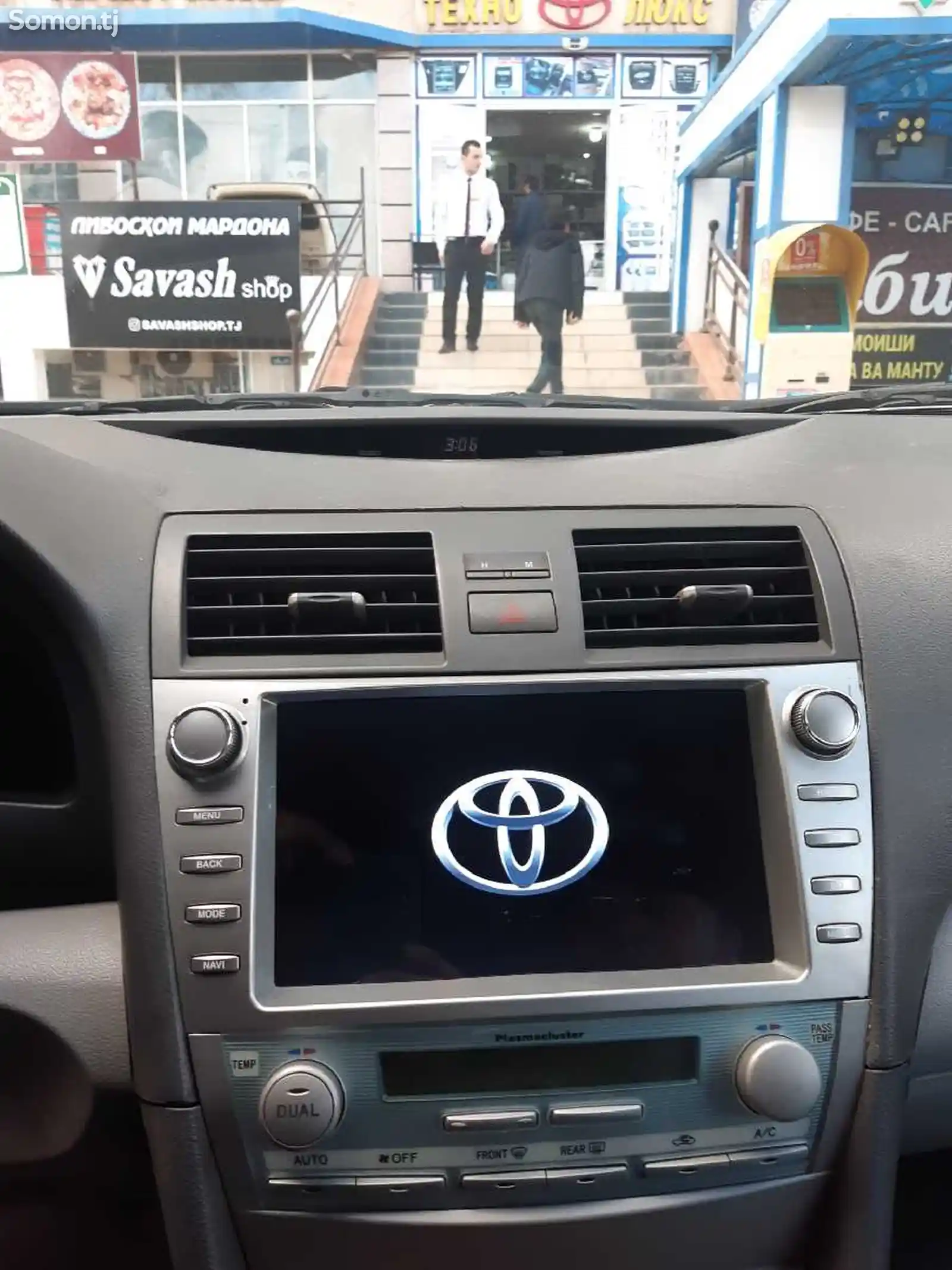 Штатный монитор Android на Toyota Camry V40-2