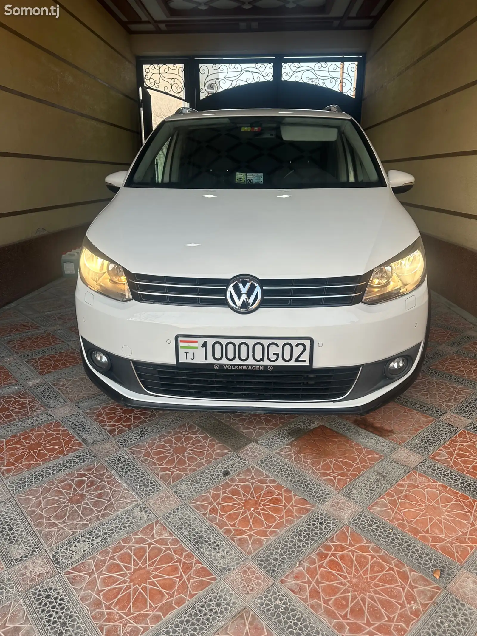 Volkswagen Touran, 2012-1