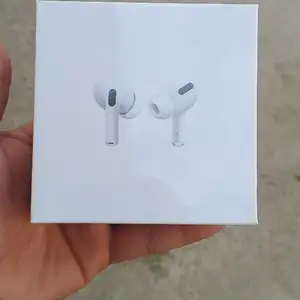 Наушники Airpods Pro with wireless MagSafe Charging case