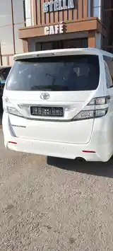 Toyota Vellfire, 2009-5