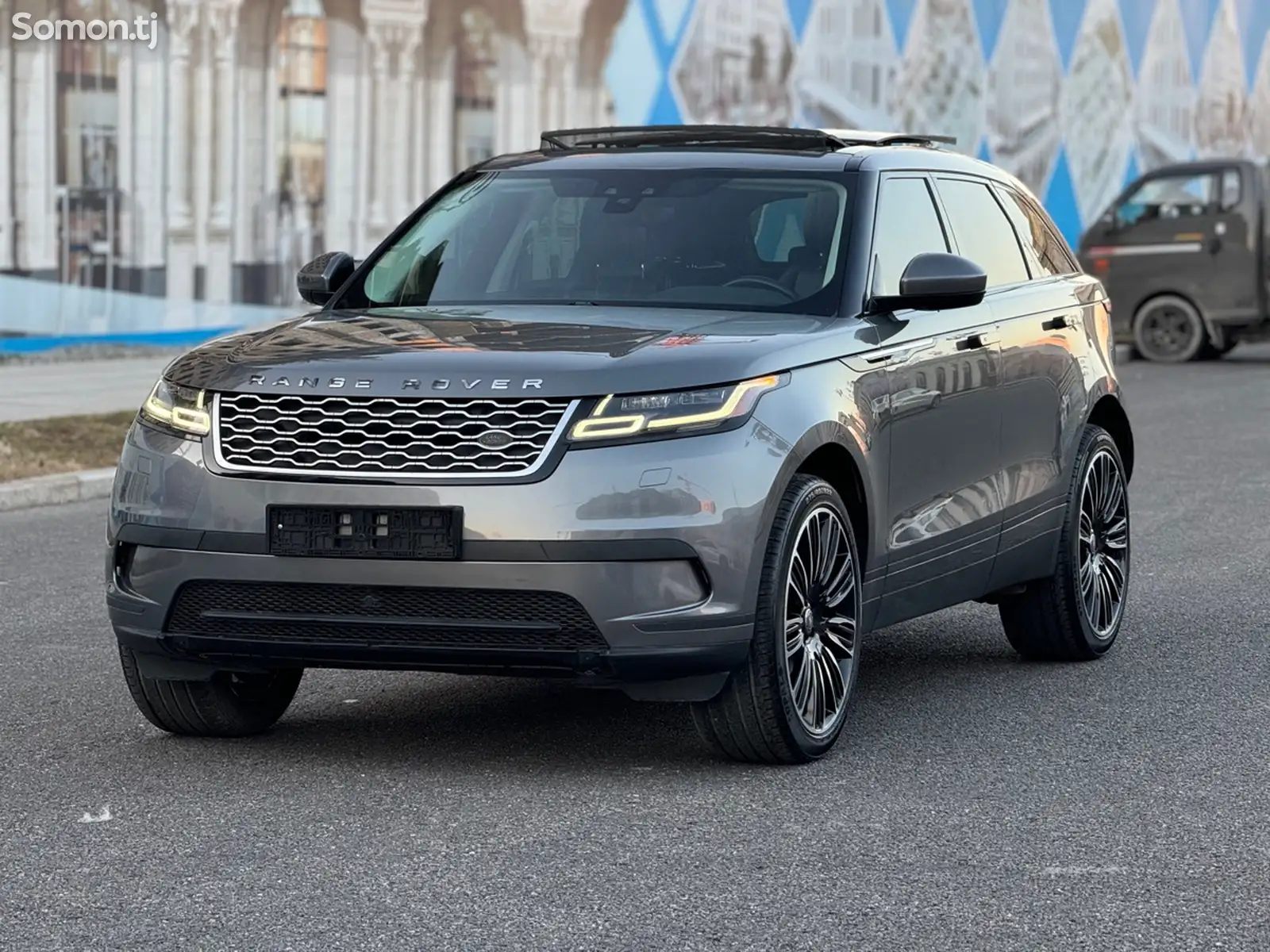 Land Rover Range Rover Velar, 2018-1