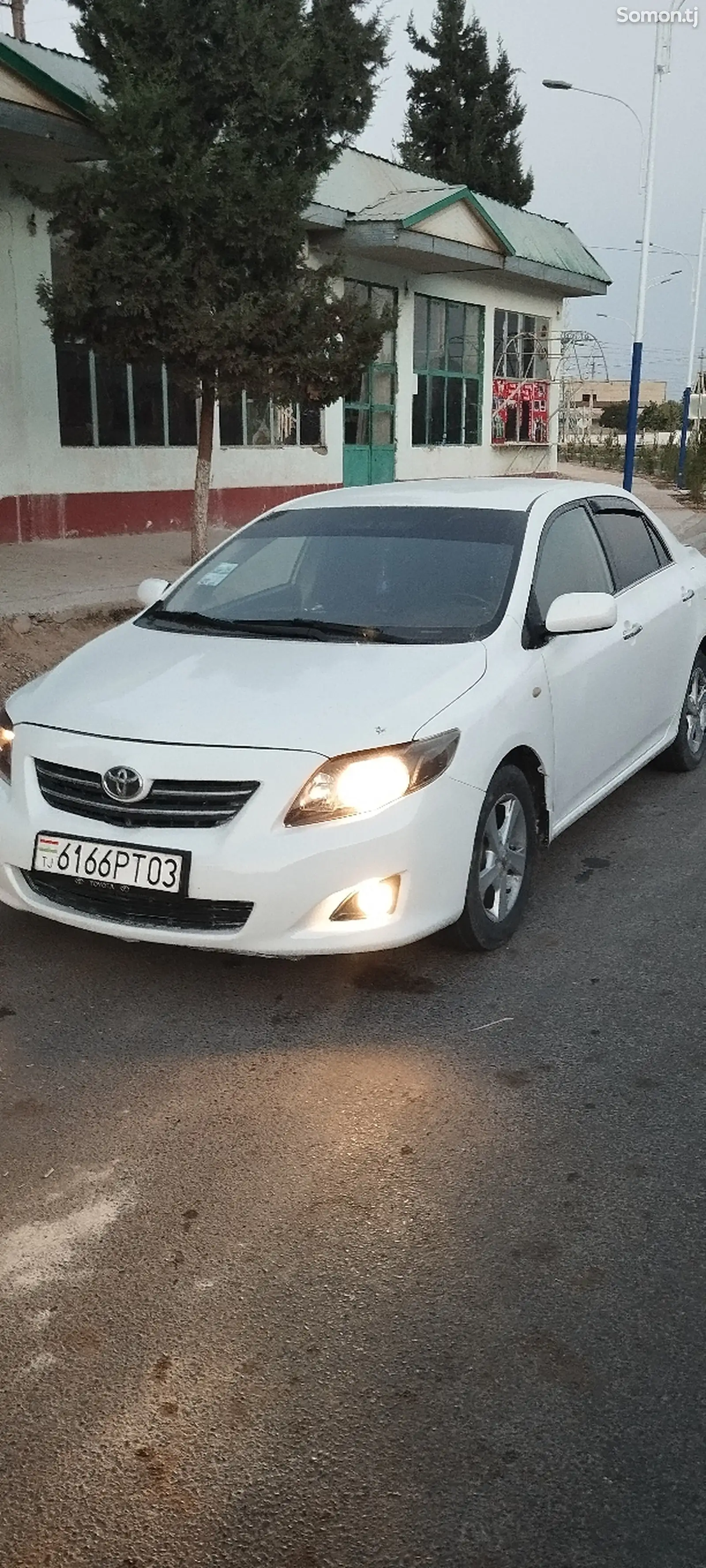 Toyota Corolla, 2010-4