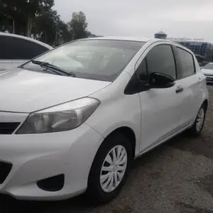 Toyota Vitz, 2014