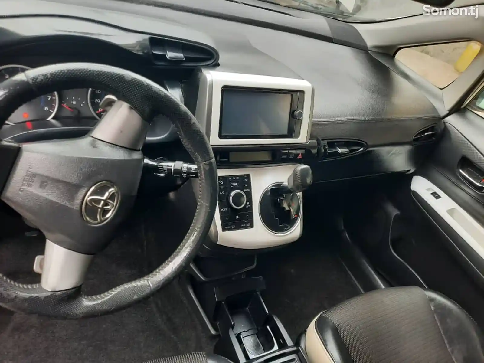 Toyota Wish, 2016-4