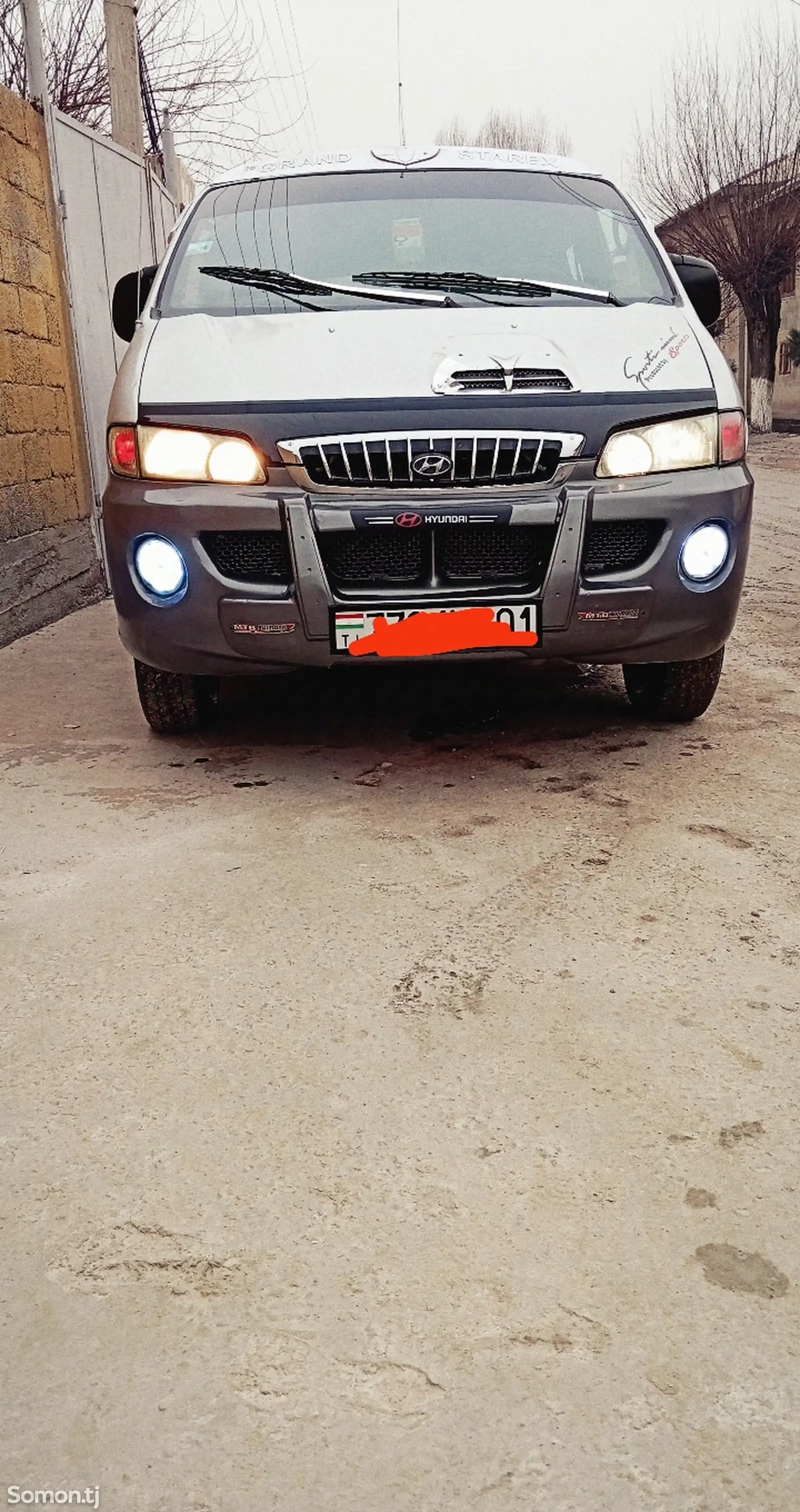 Микроавтобус Hyundai Starex, 2002-1