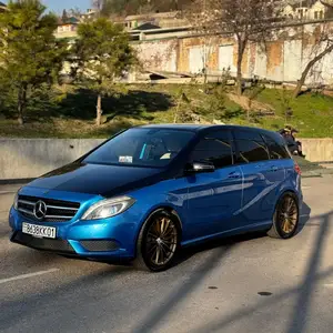 Mercedes-Benz B class, 2013