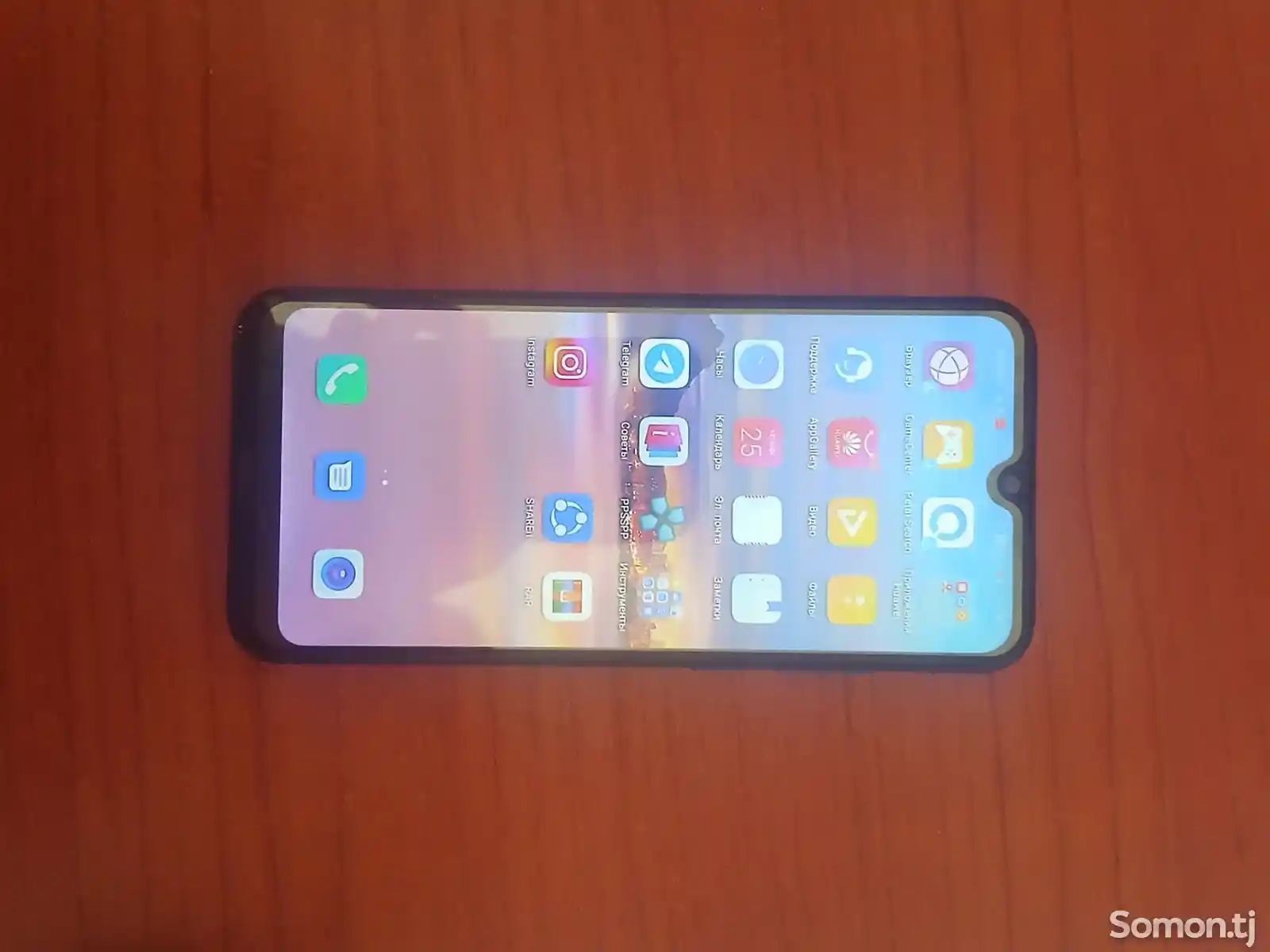 Телефон Honor-1