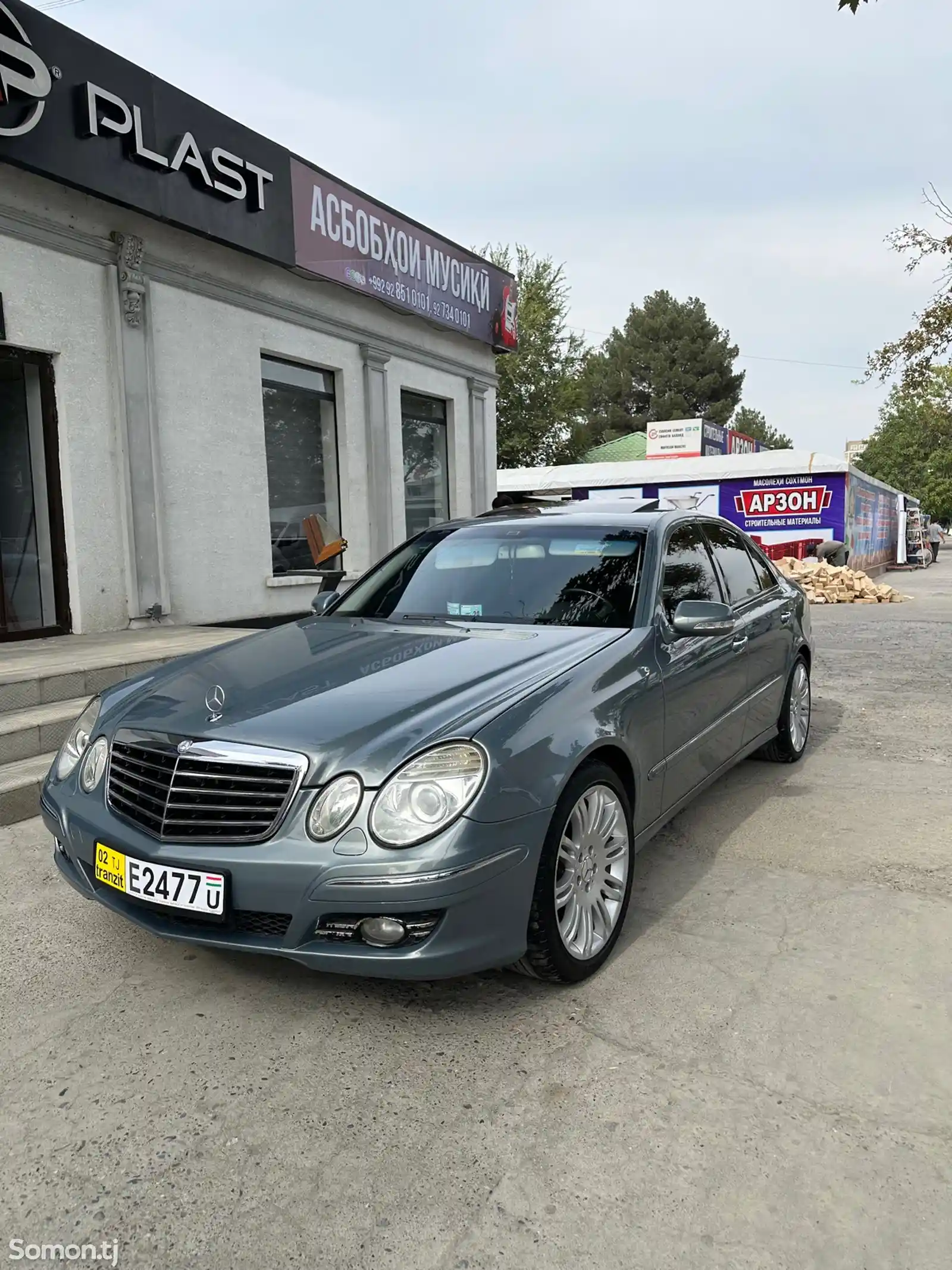 Mercedes-Benz E class, 2008-4