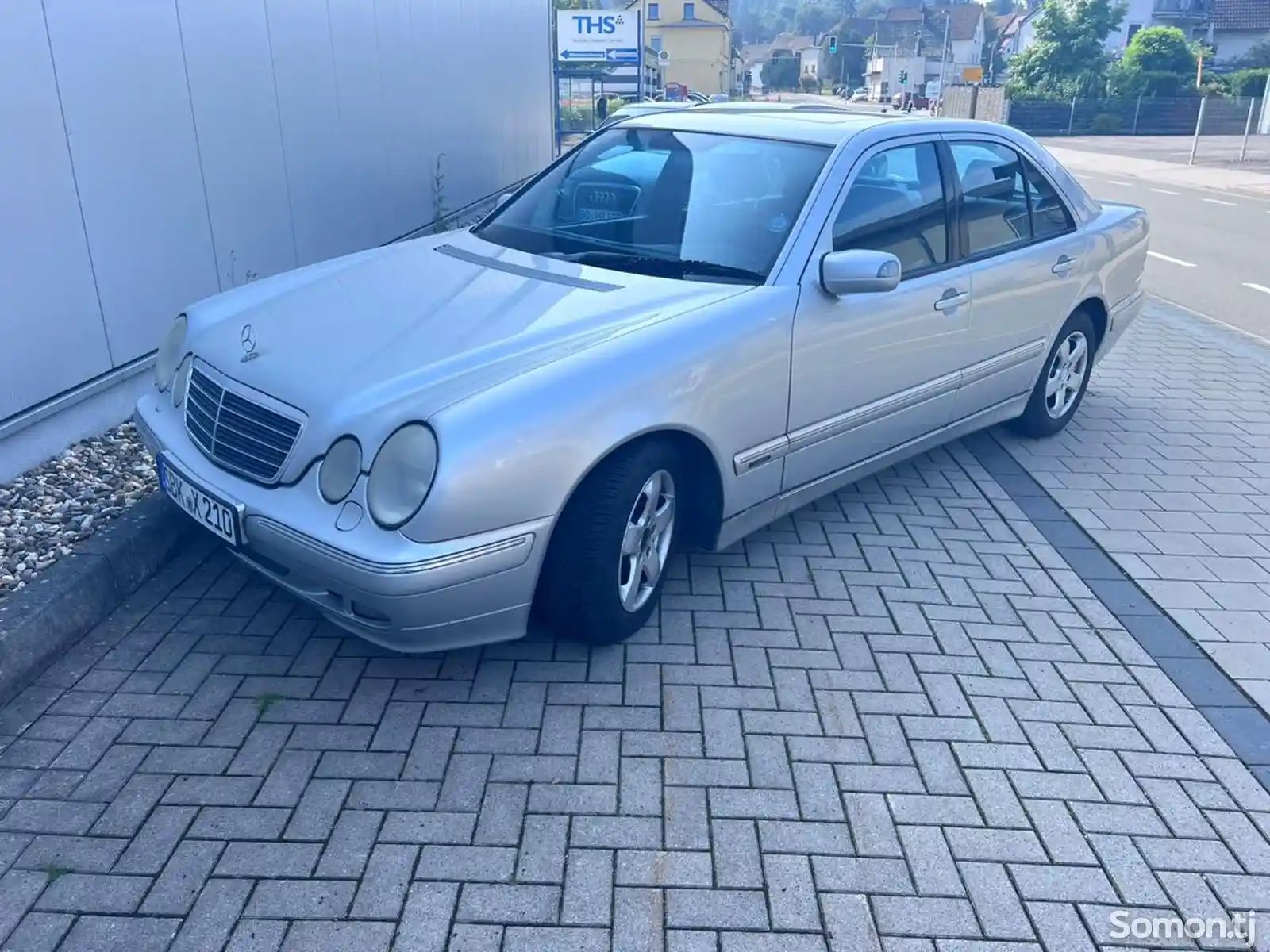 Mercedes-Benz E class, 2000-1