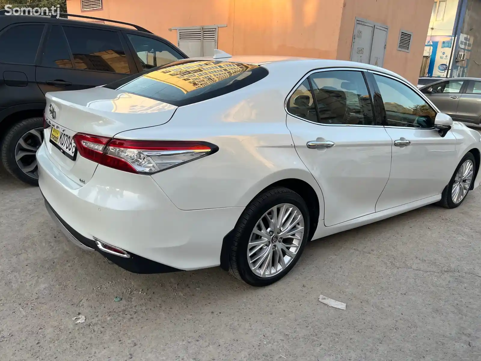 Toyota Camry, 2019-14