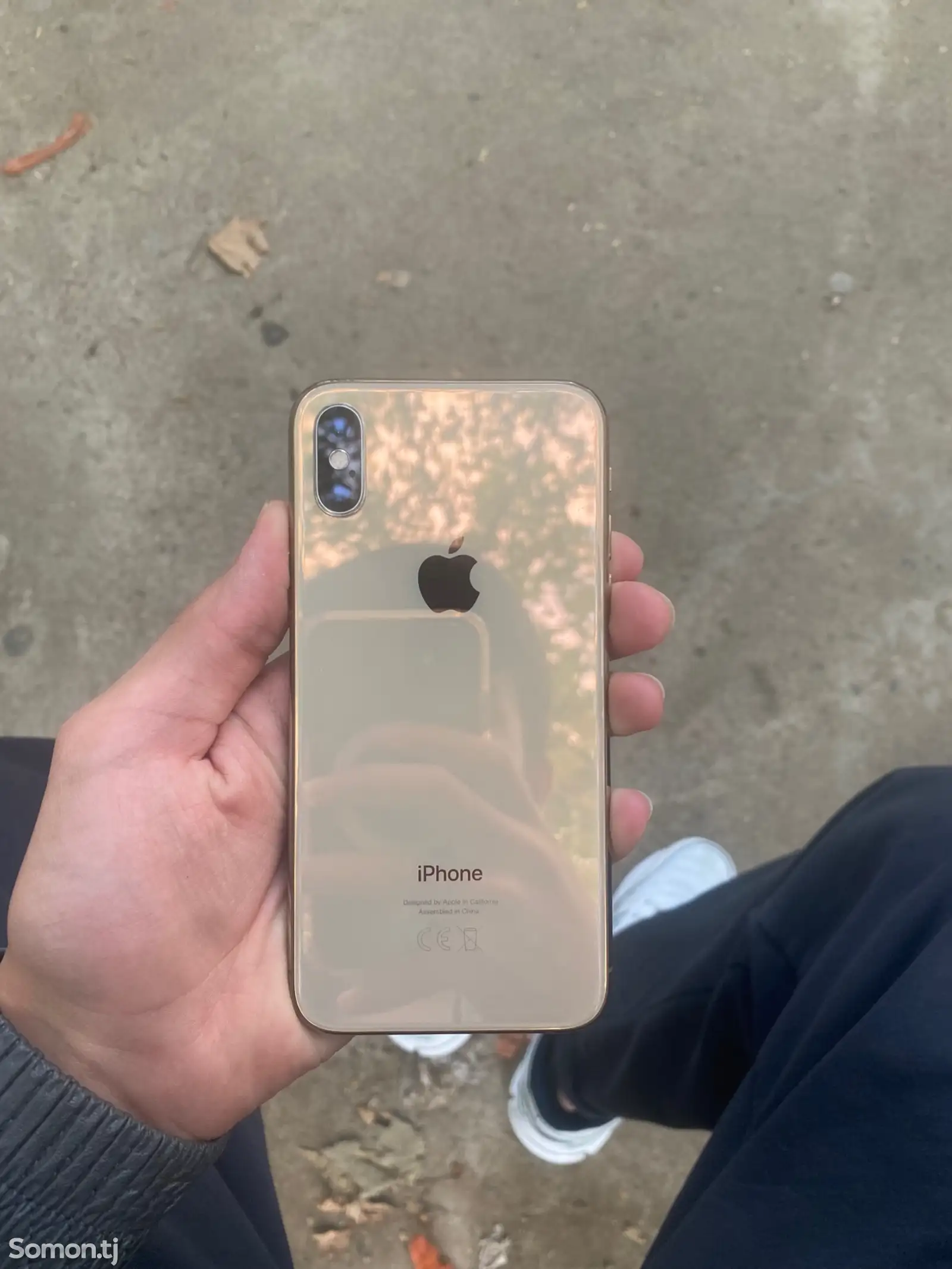 Apple iPhone Xs, 128 gb, Gold-1