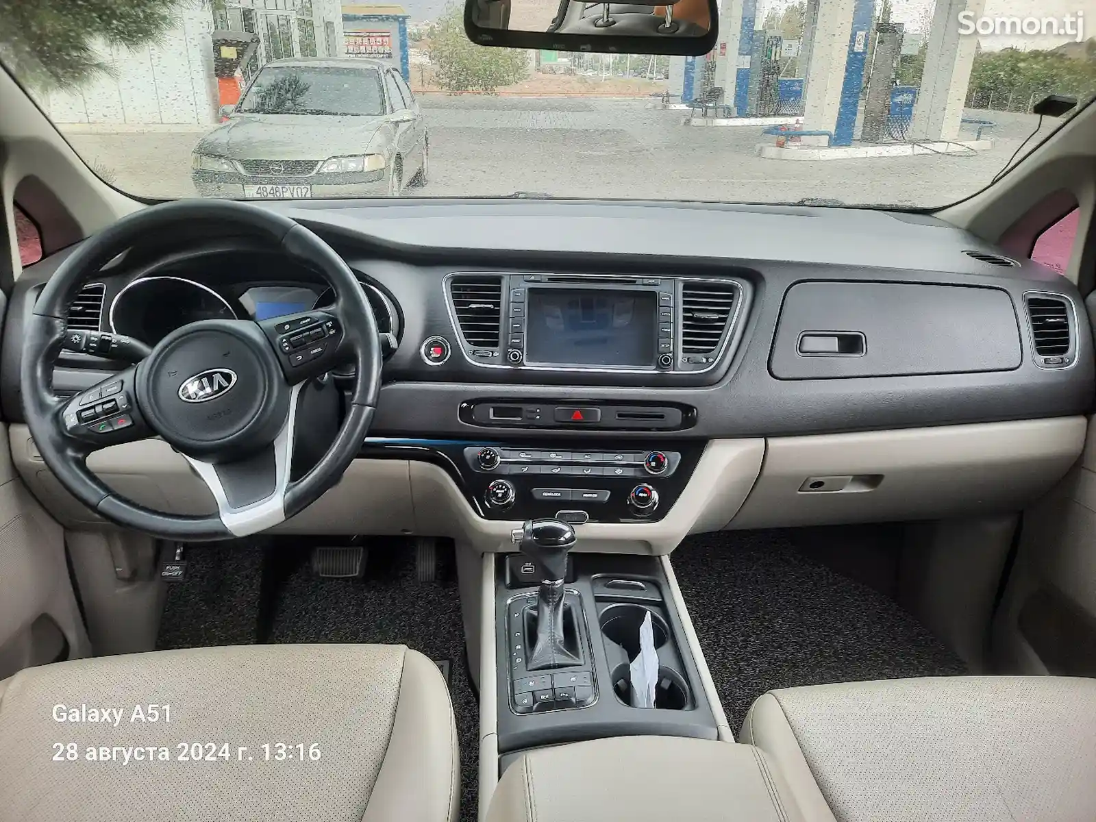 Kia Carnival, 2015-5