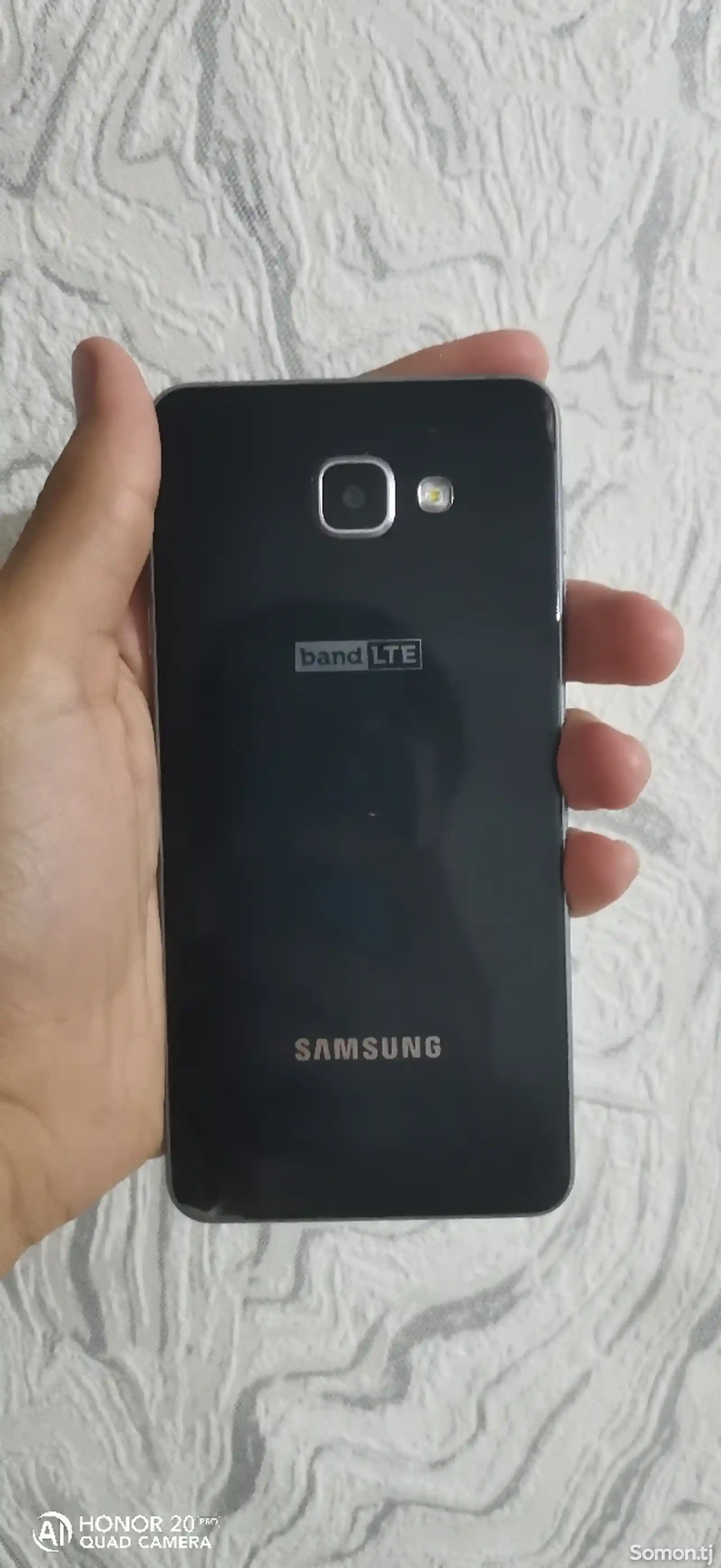 Samsung Galaxy A7-2