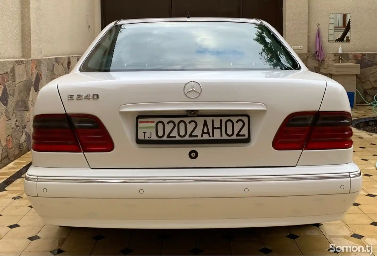 Mercedes-Benz E class, 2001-4