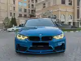 BMW M4, 2022-3