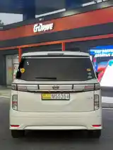 Nissan Elgrand, 2014-5