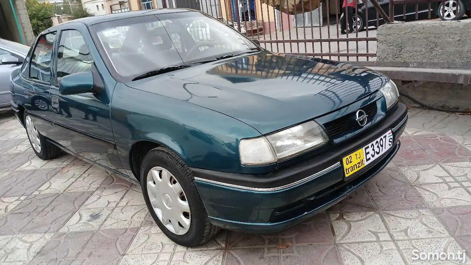 Opel Vectra A, 1995-1