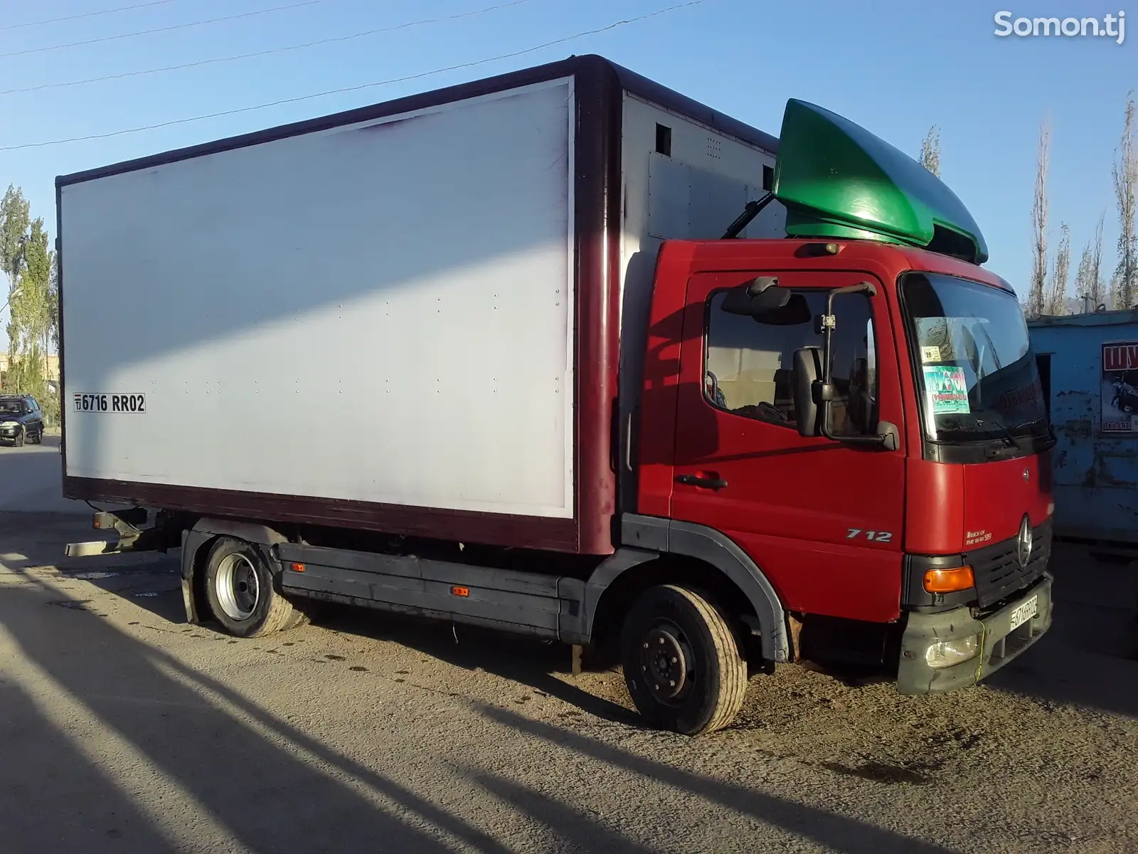 Mersedes-Benz Atego-2