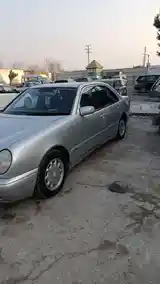 Mercedes-Benz E class, 1998-4