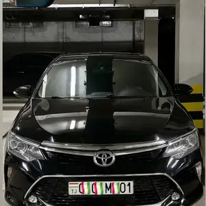 Toyota Camry, 2017