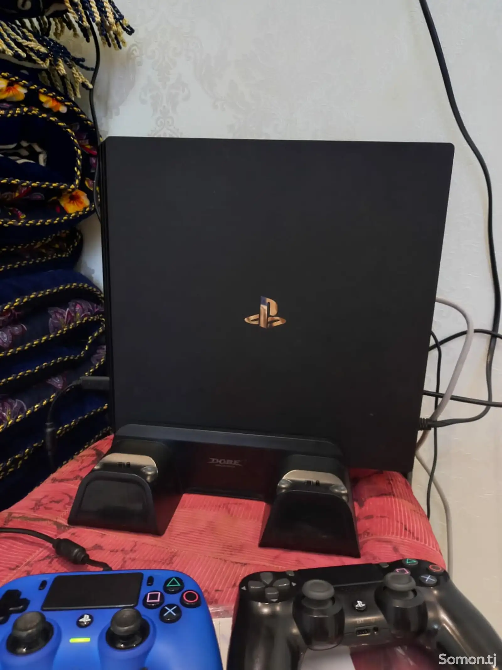 Игровая приставка Sony ps4 pro 1tb